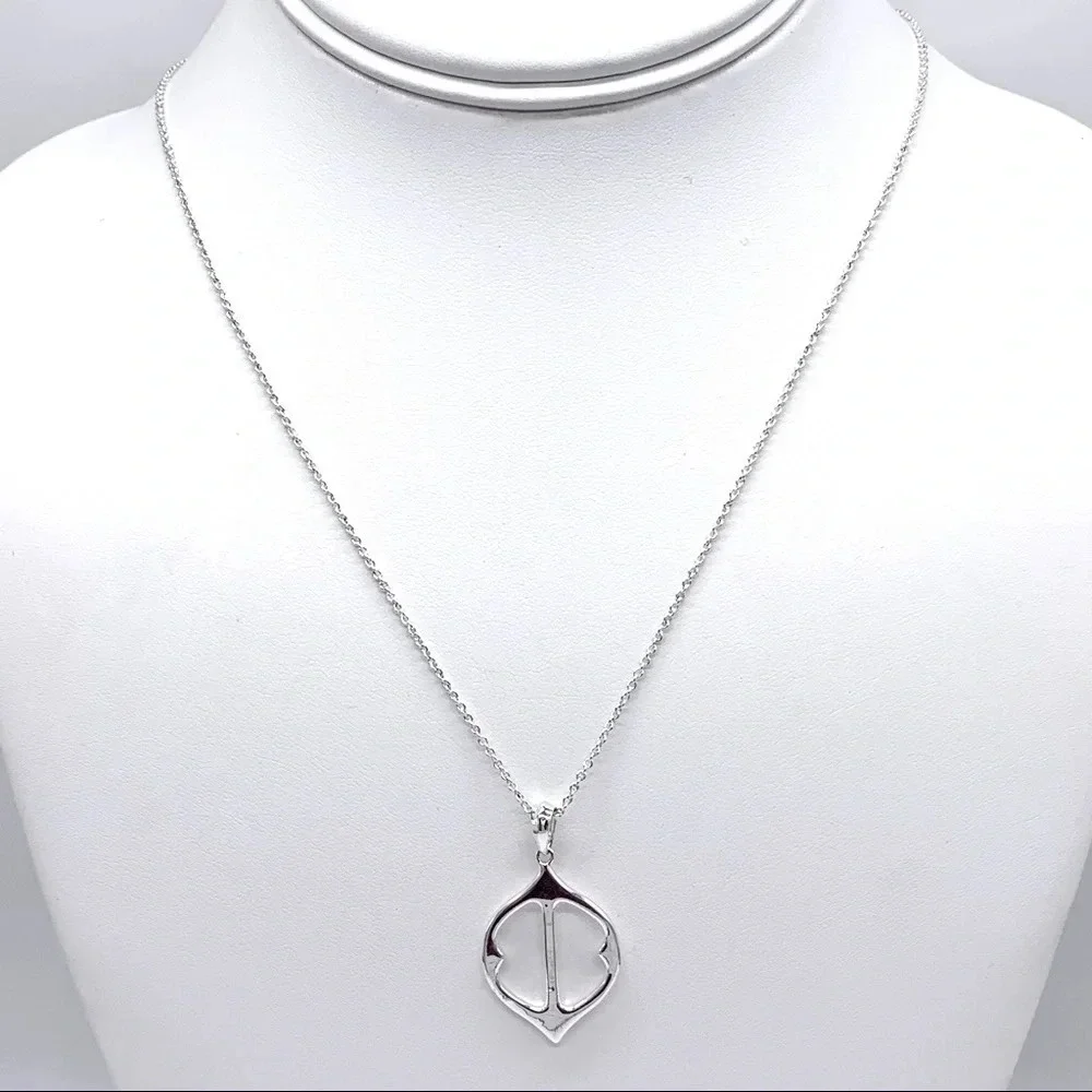 Stella & Dot Silver Pendant Necklace